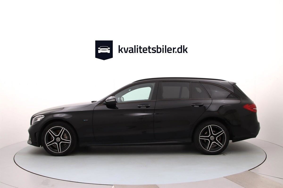 Mercedes C300 de 2,0 T CDI  Plugin-hybrid AMG Line Night Edition 9G-Tronic 306HK Stc Aut.