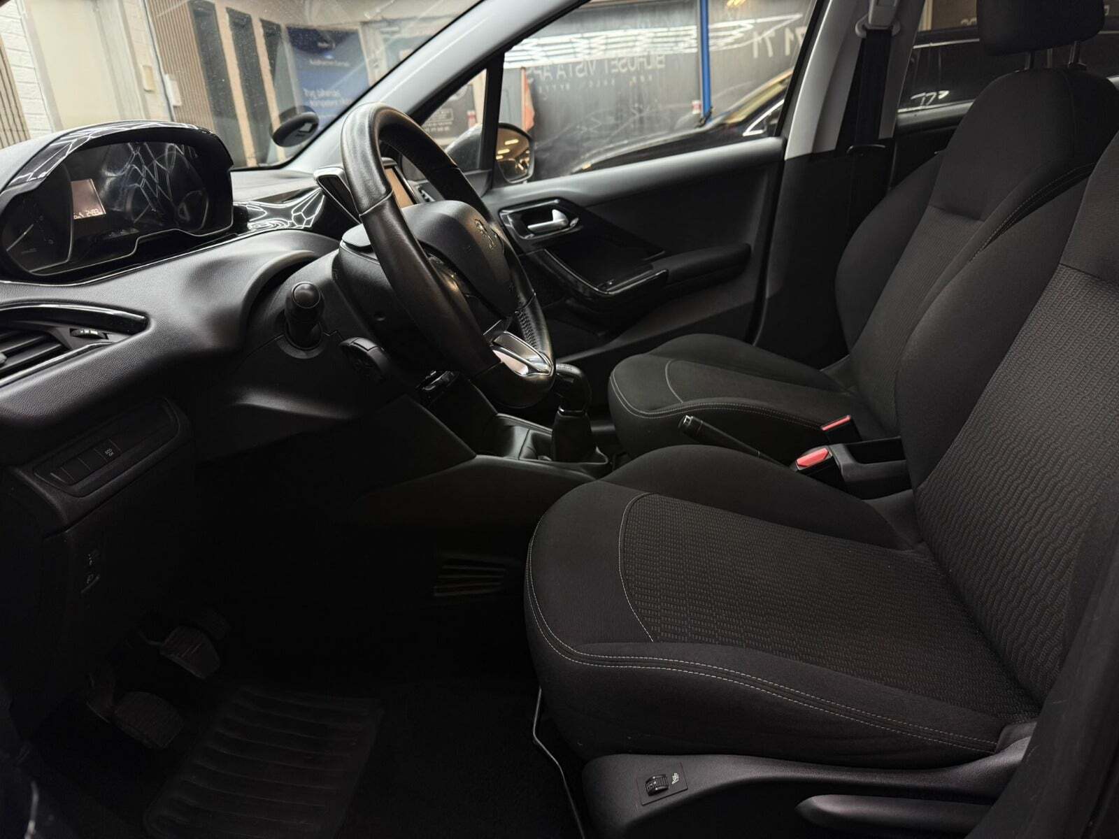 Peugeot 208 1,6 BlueHDi 100 Active+