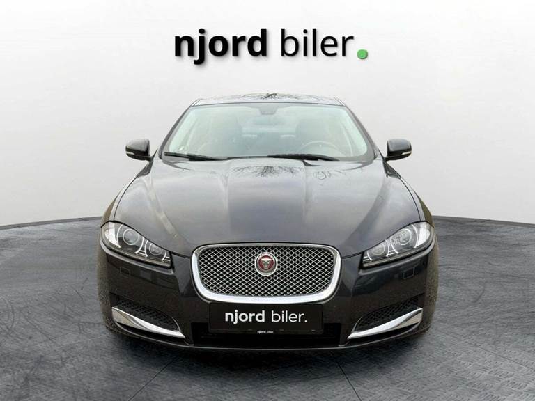 Jaguar XF 2,2 D 163 Luxury aut.