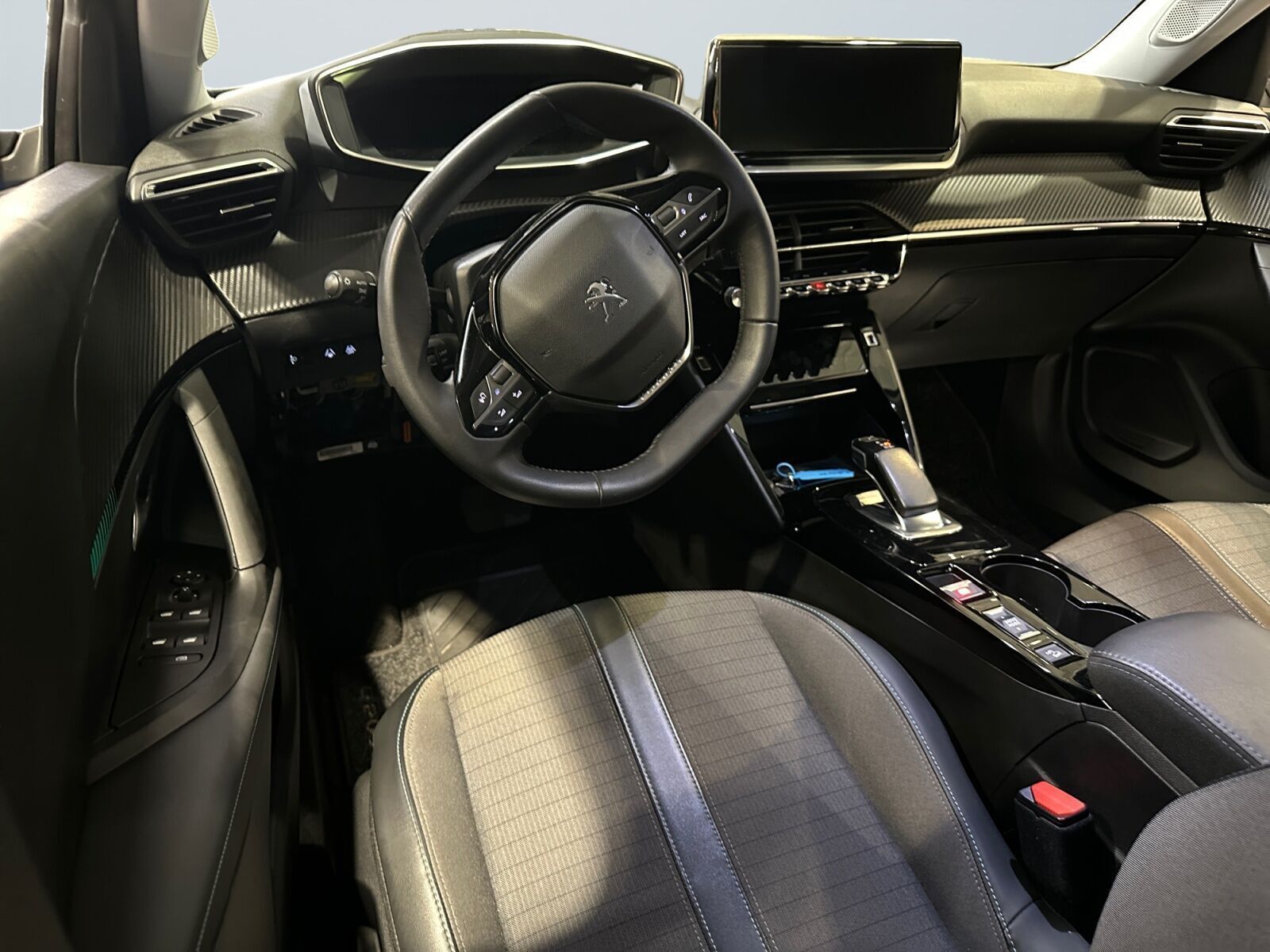 Peugeot e-2008 50 Allure Pack