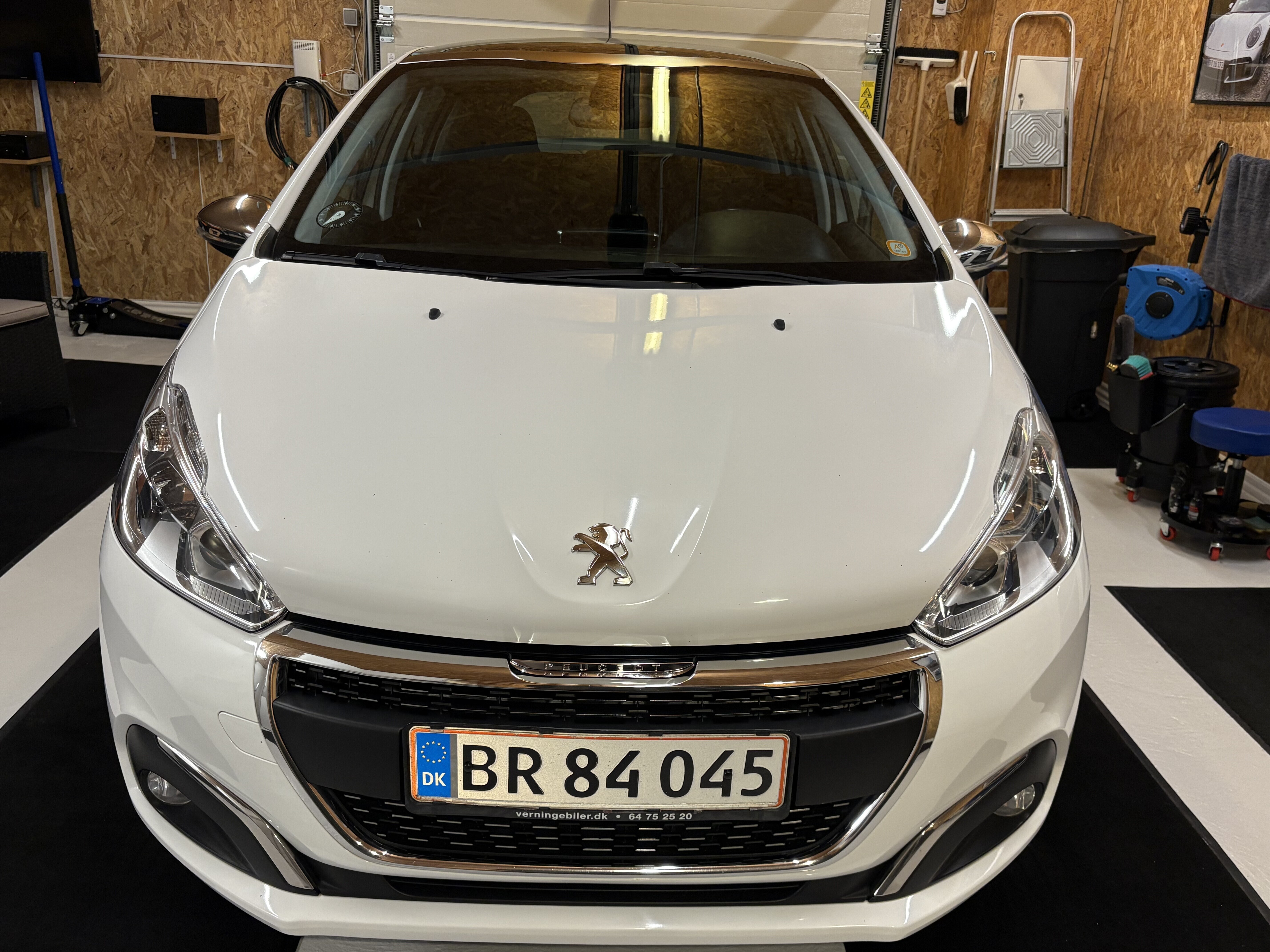 Peugeot 208 1,6 BlueHDI 100 hk 5D