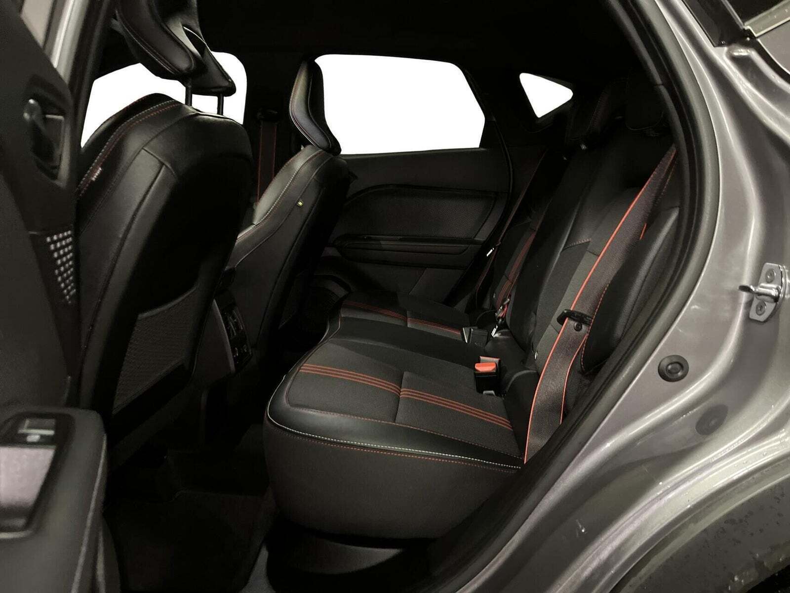 Renault Captur 1,6 E-Tech R.S. Line