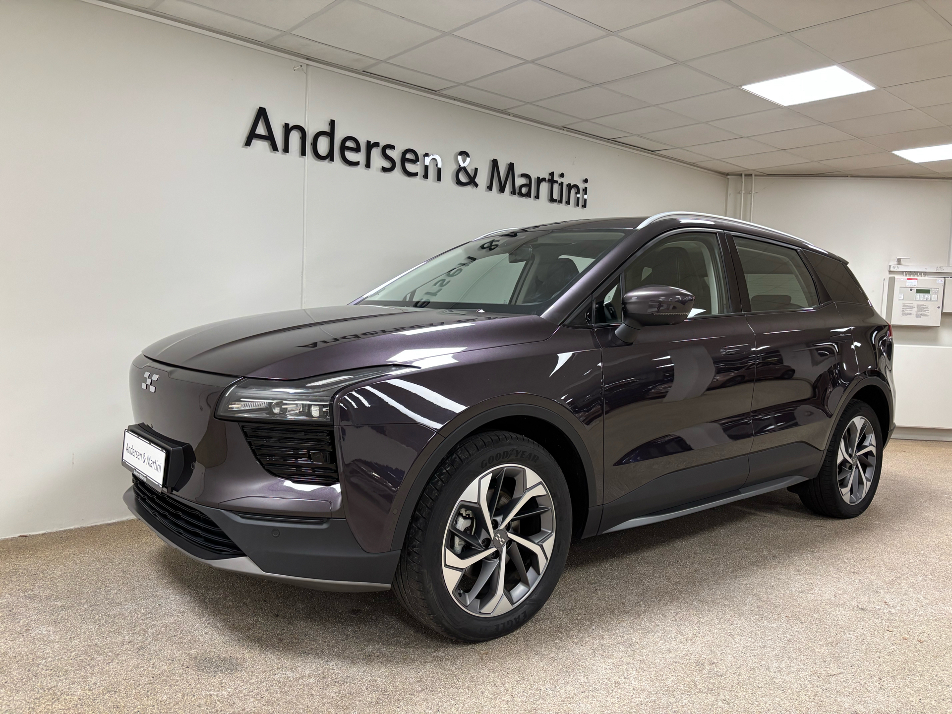 Aiways U5 EL Premium 204HK 5d Aut.