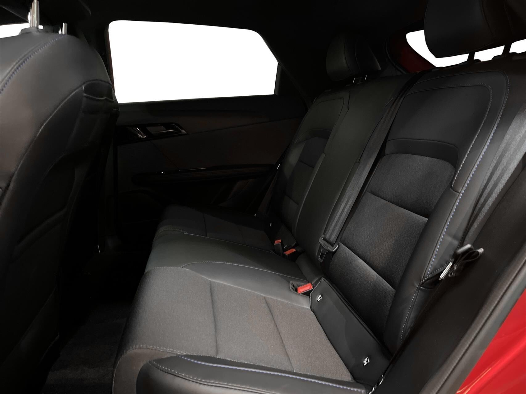 Rød MG MG4 Electric fra 2025