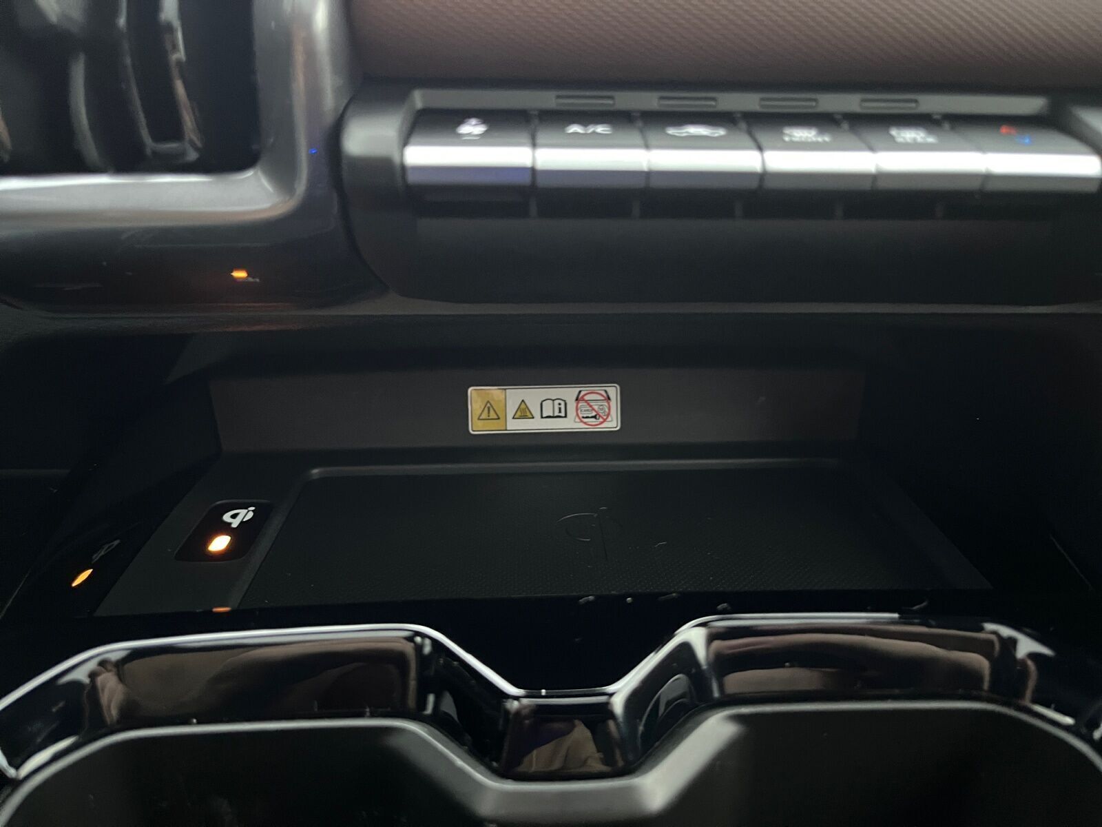 Grøn Suzuki eVitara fra 2025