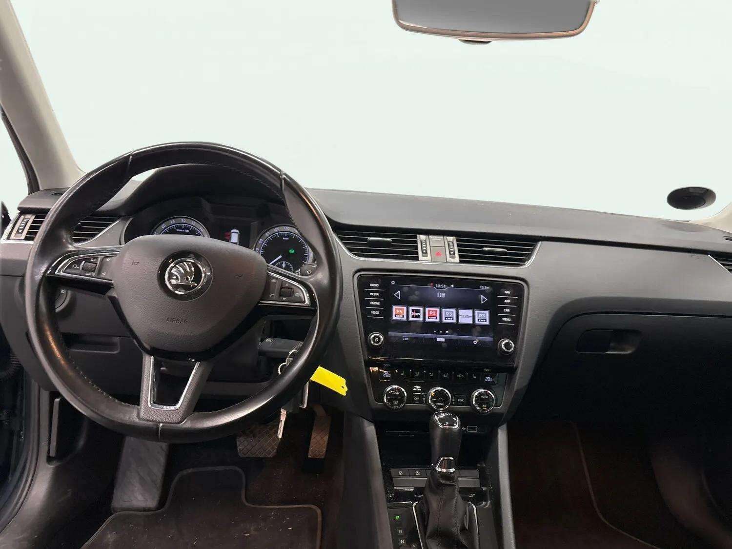 Skoda Octavia 2,0 TDi 150 Style Business Combi DSG