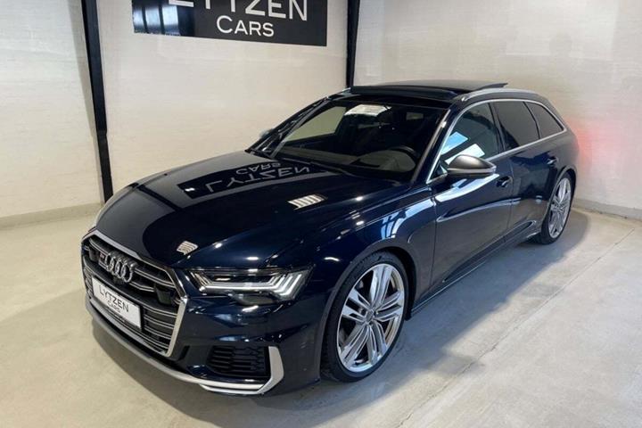 Blå Audi S6 fra 2019