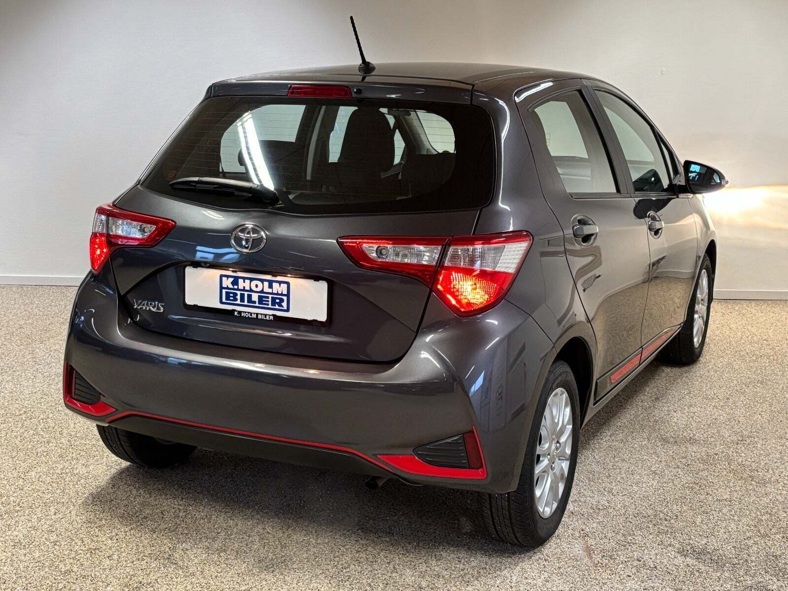 Toyota Yaris 1,0 VVT-i T2