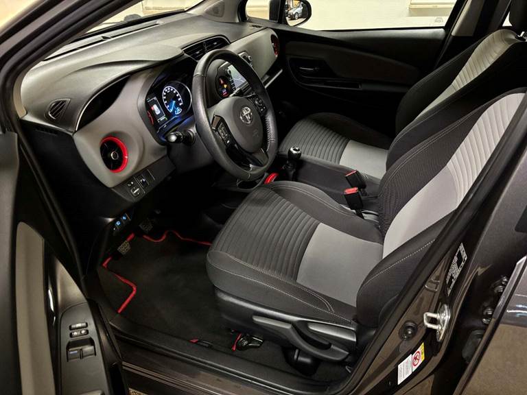 Toyota Yaris 1,0 VVT-i T2