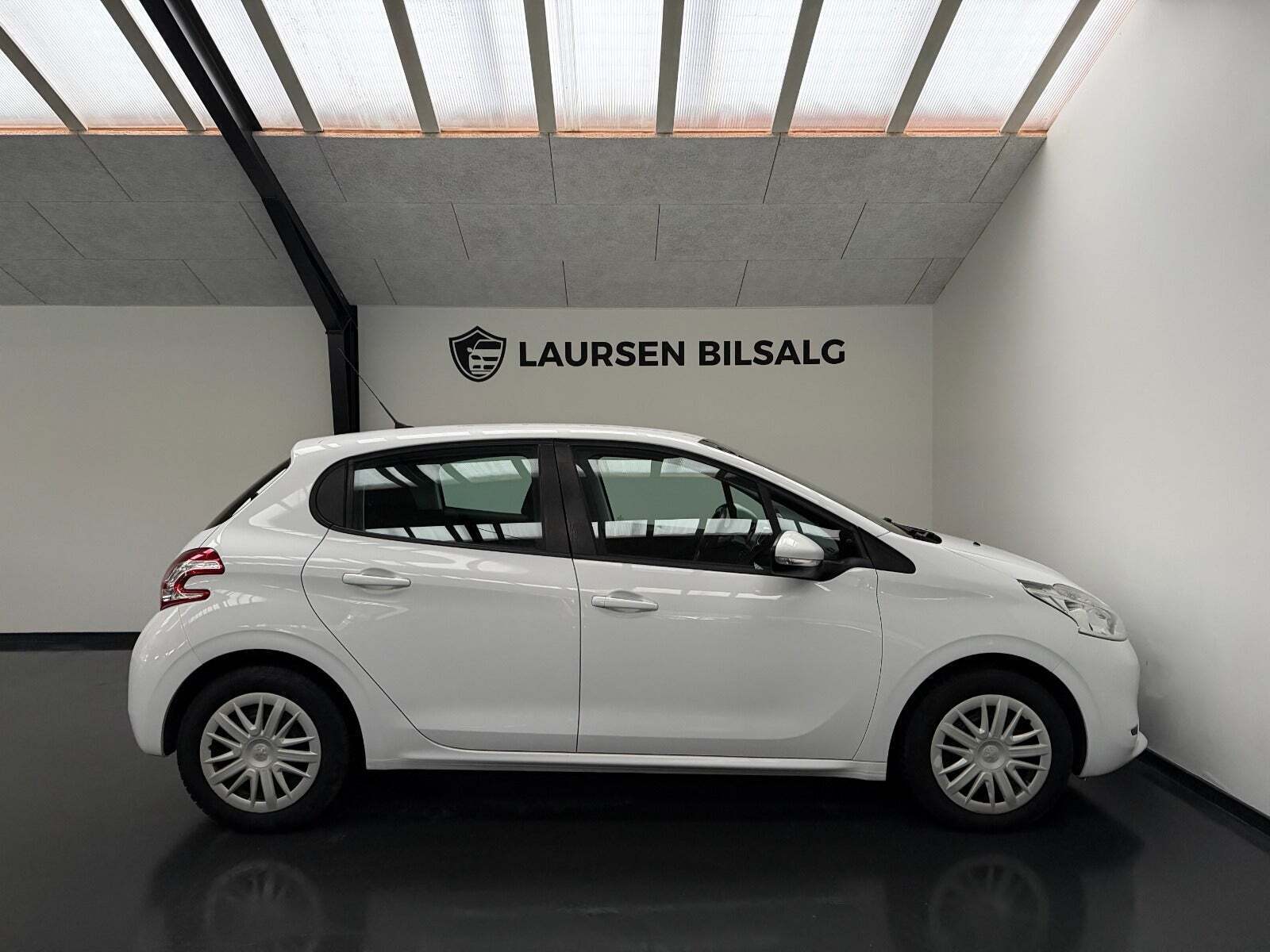 Peugeot 208 1,2 VTi 82 Active