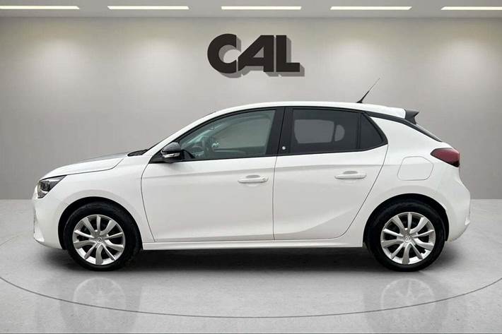 Hvid Opel Corsa-e fra 2022