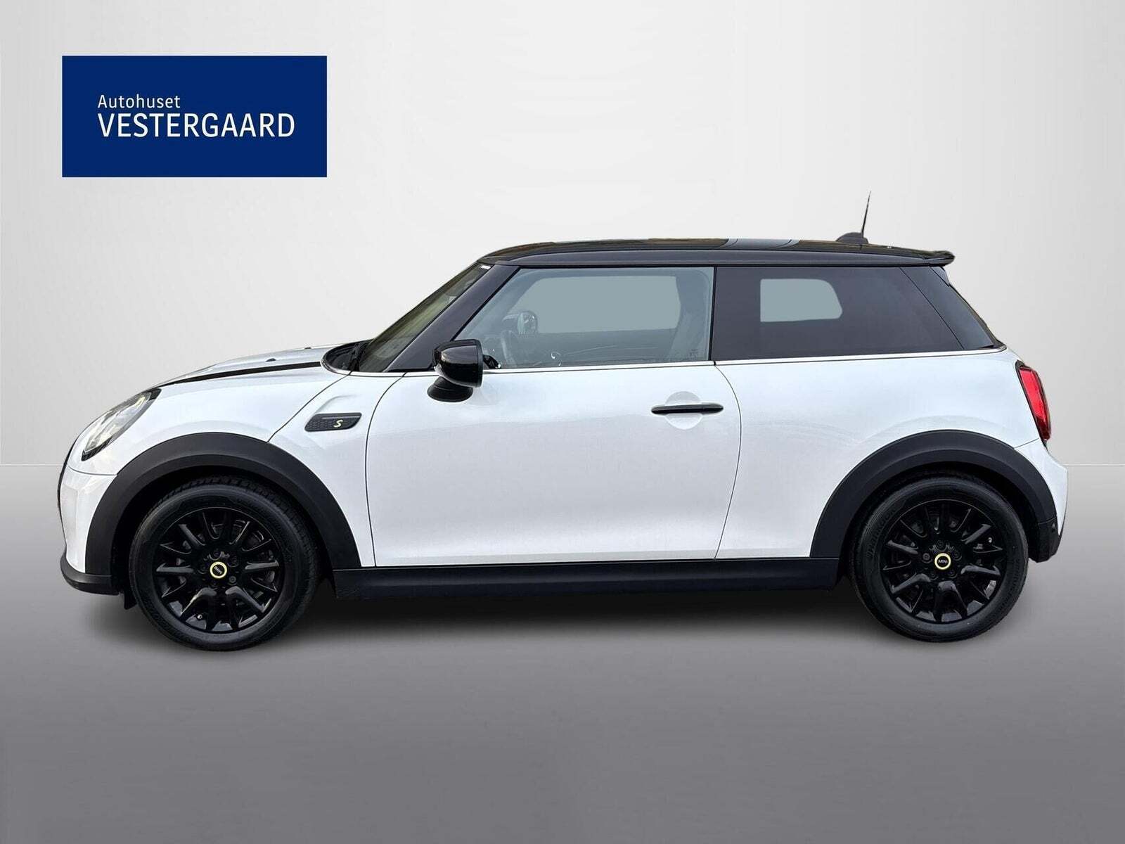 Mini Cooper SE Classic Trim