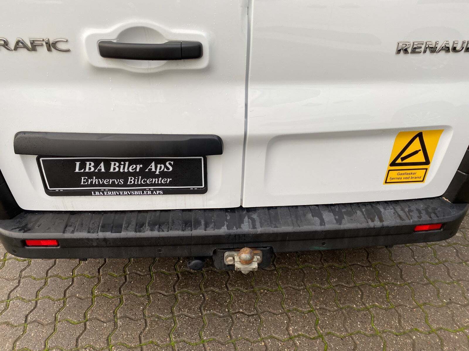 Hvid Renault Trafic T29 fra 2021