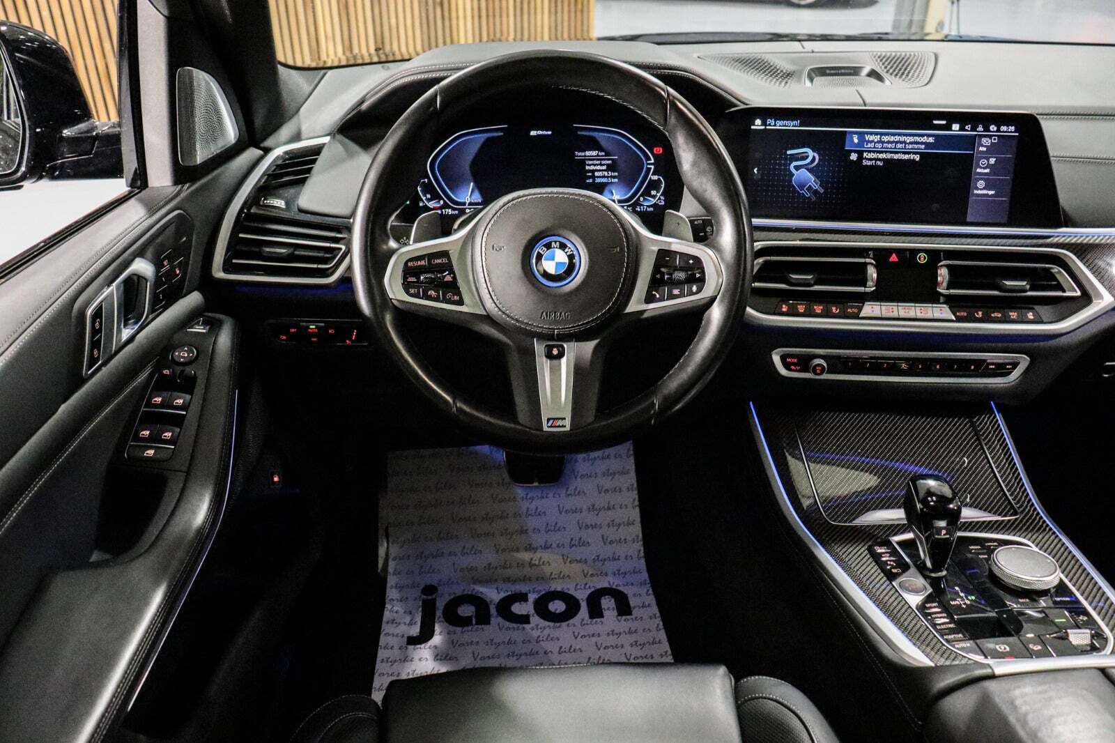 Sort BMW X5 fra 2023