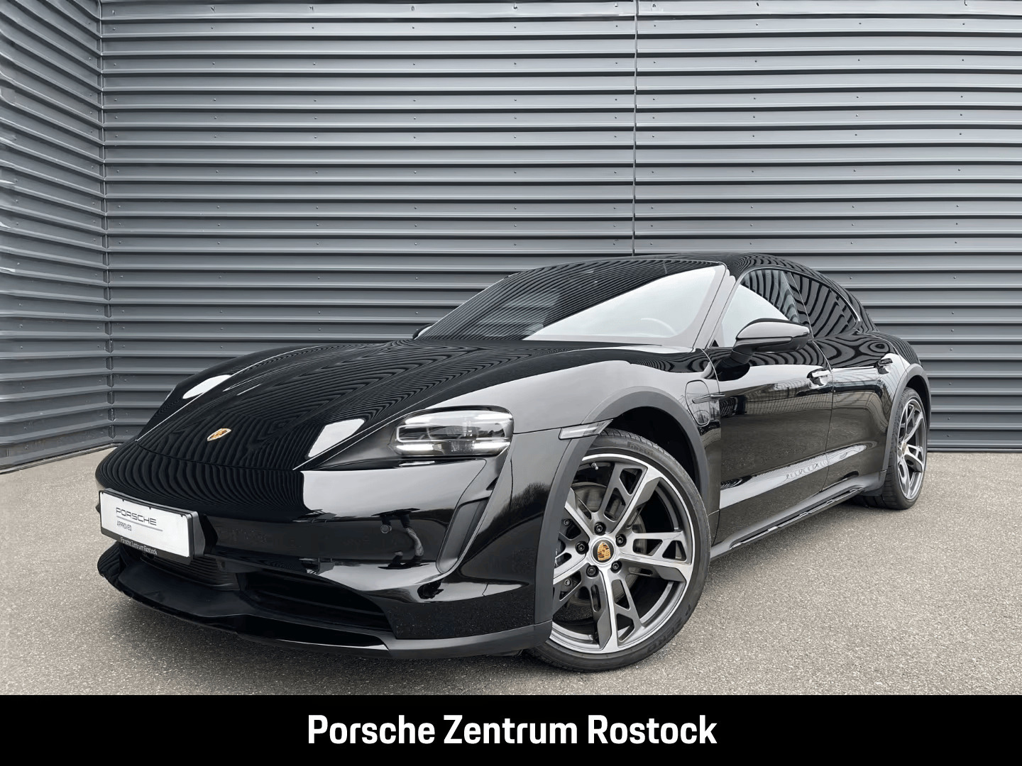 Porsche Taycan 4S Performance+ Cross Turismo