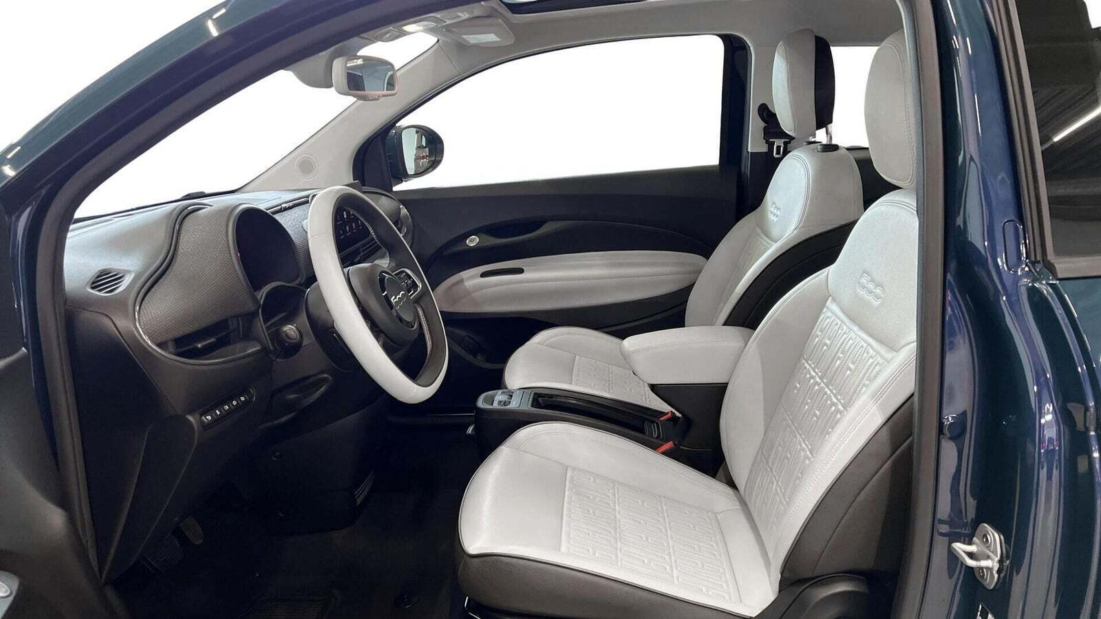 Fiat 500e 42 la Prima