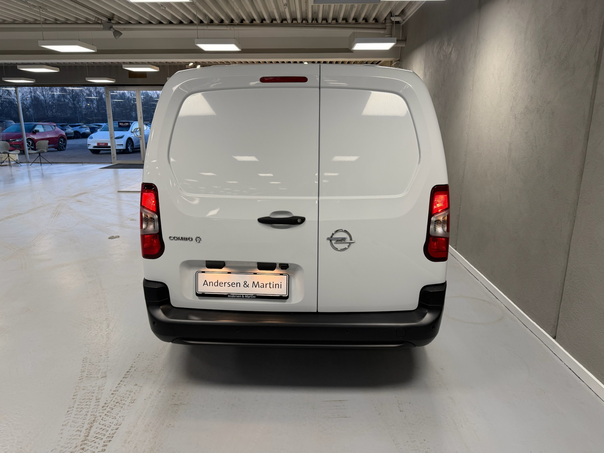 Opel Combo-e L2 EL 136HK Van Aut.