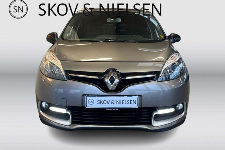 Grå Renault Grand Scenic III fra 2015