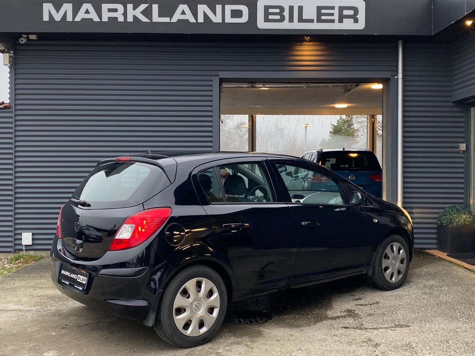 Opel Corsa 1,2 16V Cosmo