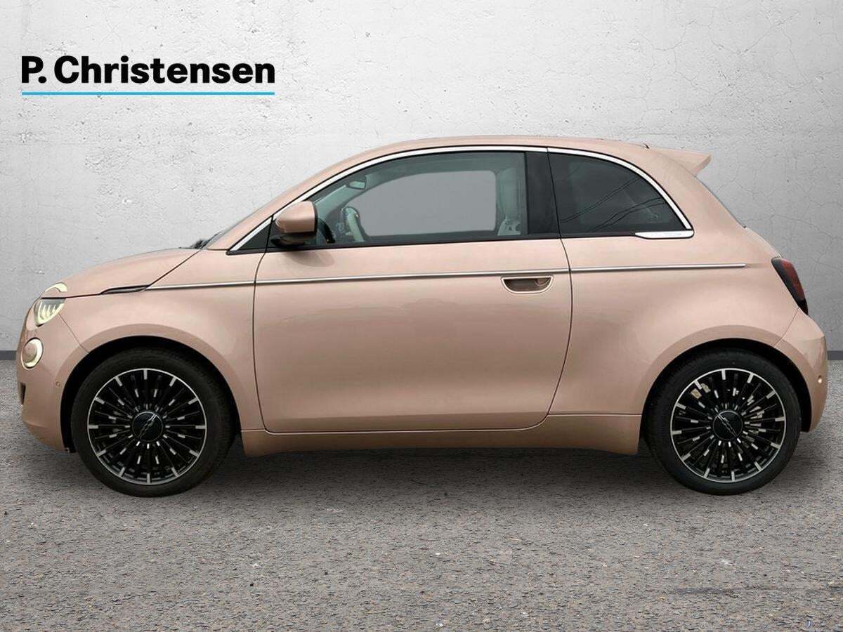 Fiat 500e 42 la Prima 3+1