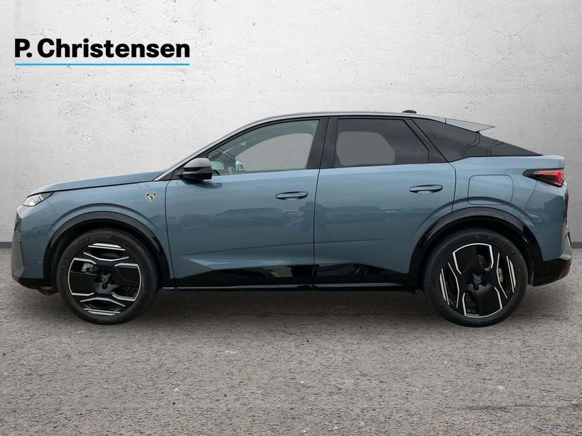 Peugeot e-3008 77 GT Pack