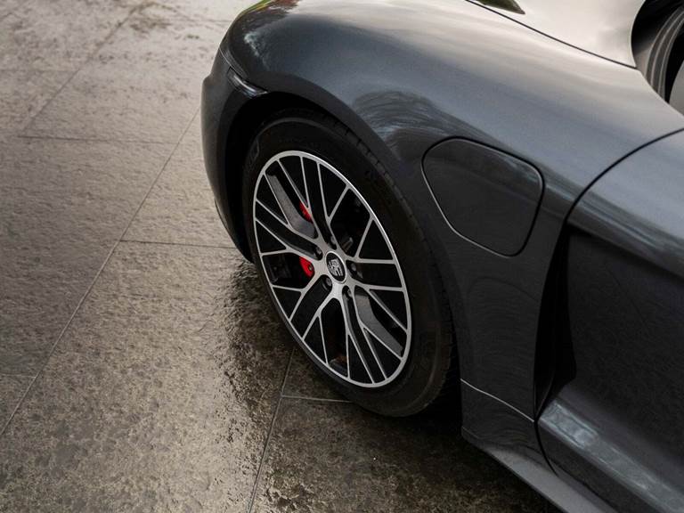 Porsche Taycan 4S Performance+