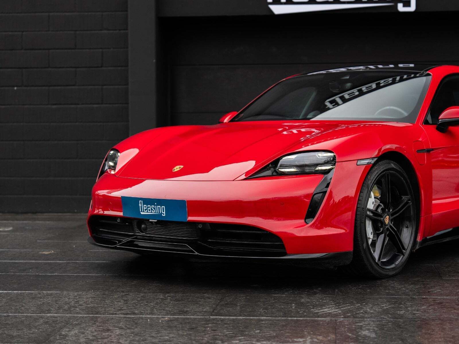 Porsche Taycan 4S Performance+