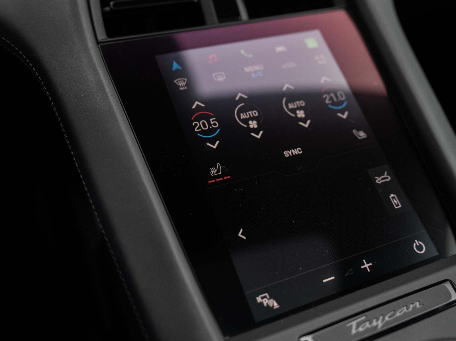 Rød Porsche Taycan 4S fra 2021