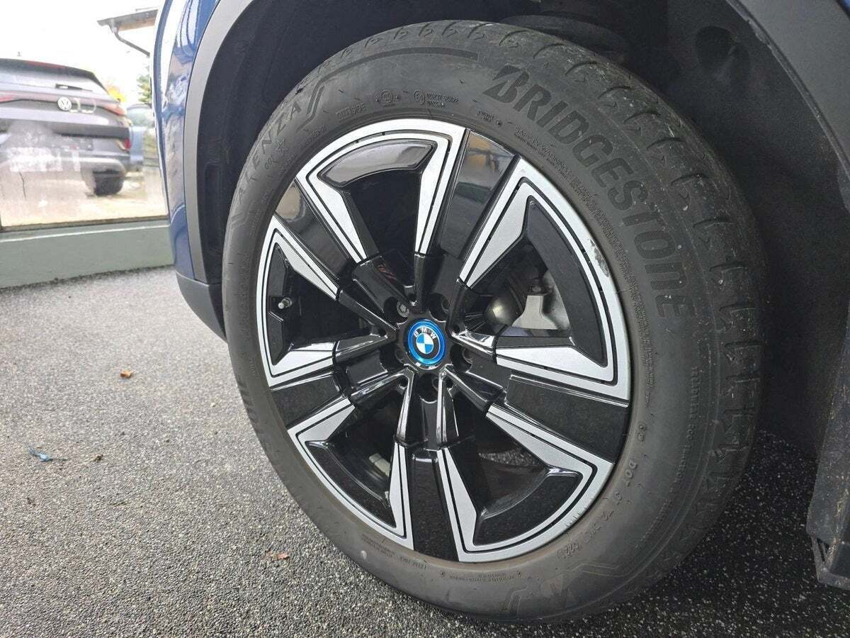 BMW iX3 Inspiring