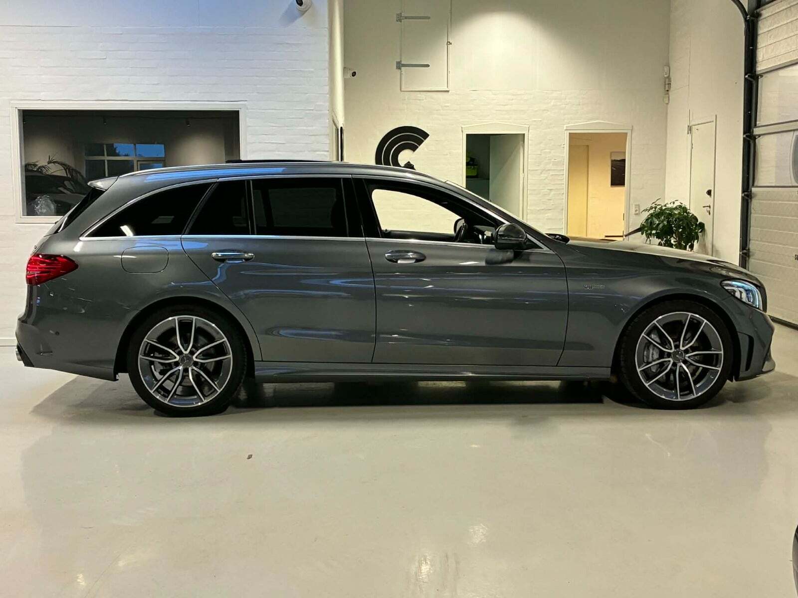 Mercedes C43 3,0 AMG stc. aut. 4Matic