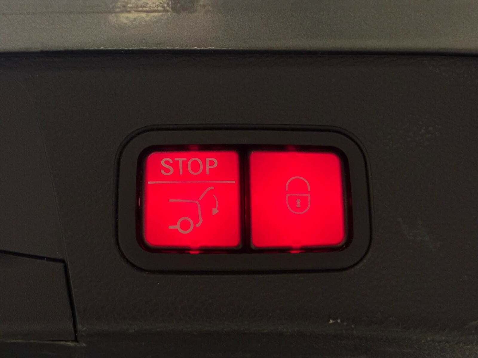 Sølv Mercedes C43 fra 2020