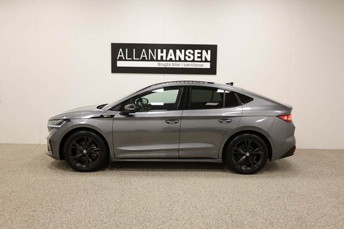 Sort Skoda Enyaq fra 2024