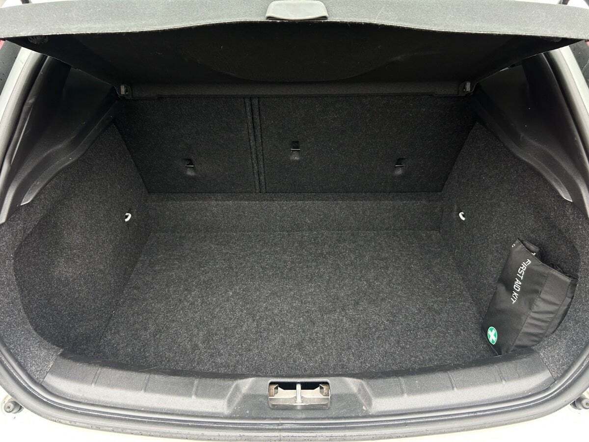 undefined Volvo V40 fra 2019