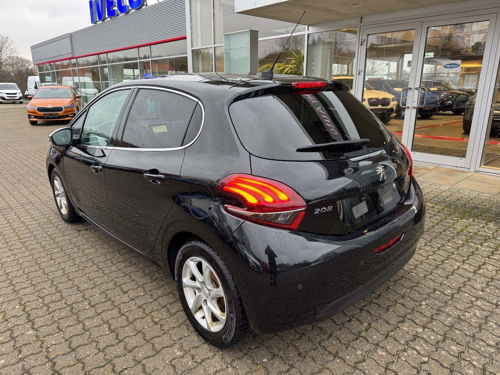 Peugeot 208 1,2 e-THP 110 Allure