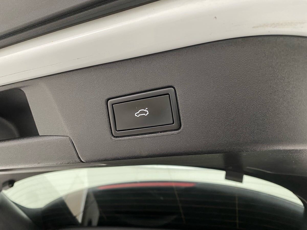 Hvid VW ID.4 fra 2022