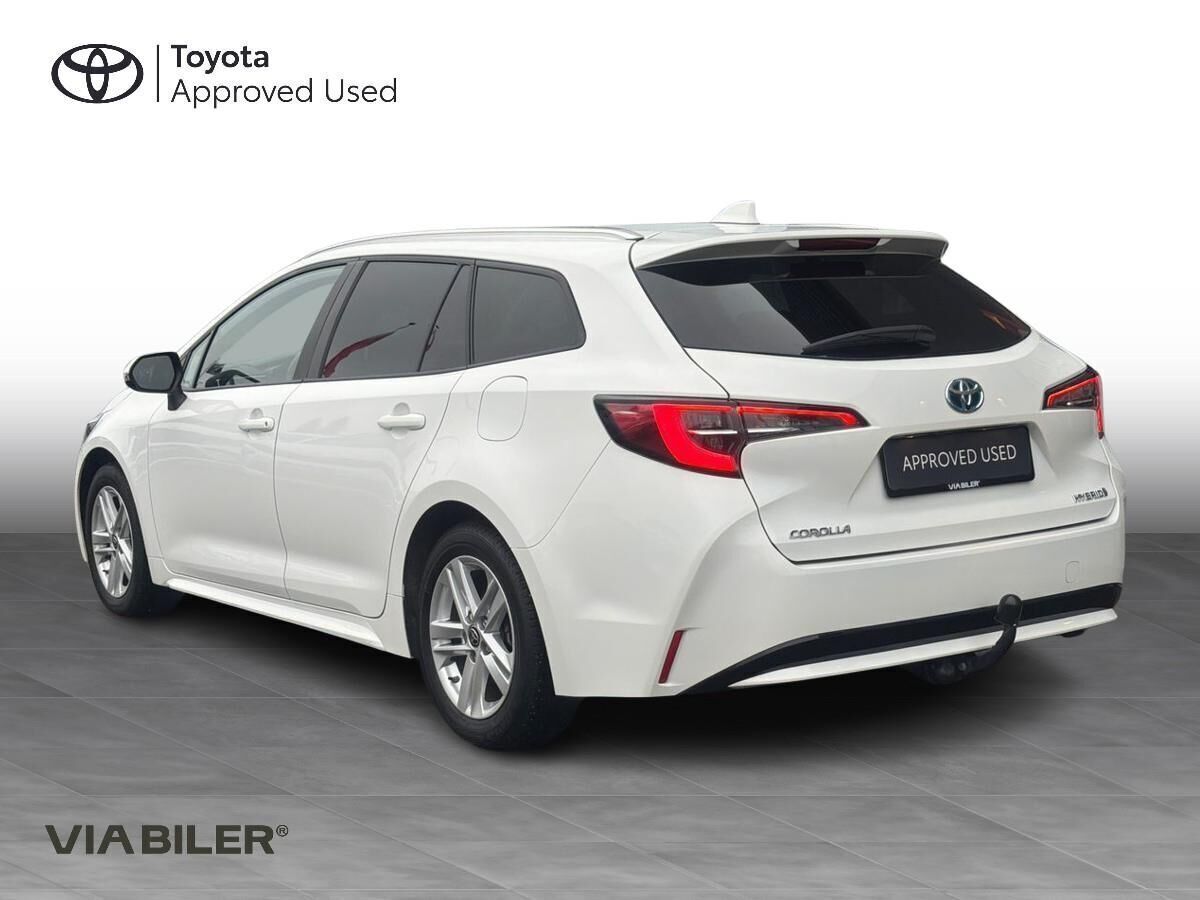 Toyota Corolla 1,8 Touring Sports Hybrid Active Smart E-CVT 122HK Stc Trinl. Gear