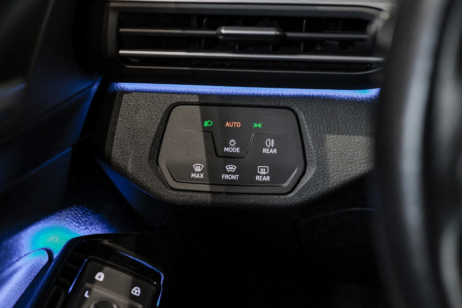 Hvid VW ID.4 fra 2021