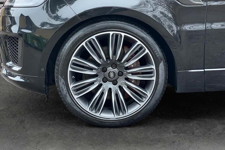 Sort Land Rover Range Rover sport fra 2018