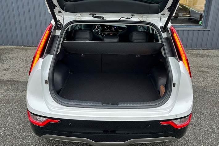 Hvid Kia Niro fra 2022