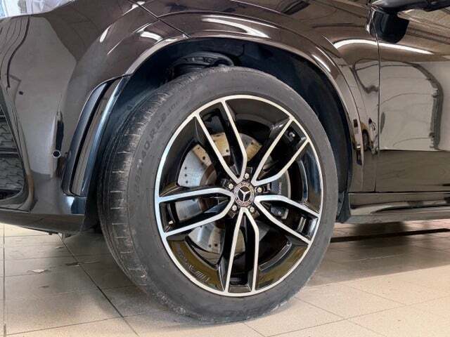 Sort Mercedes GLE350 de fra 2022