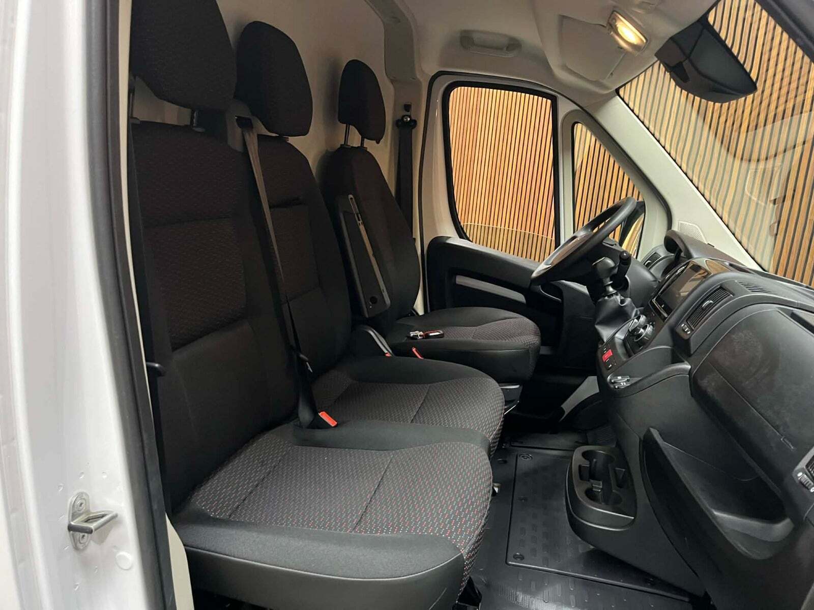 Opel Movano 33 2,2 BlueHDi 140 L3H2 Enjoy Pro Van