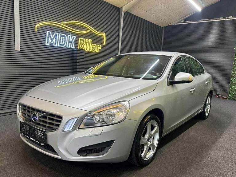 Volvo S60 1,6 T3 150 Kinetic