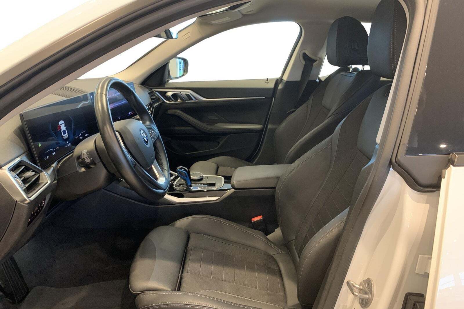 BMW i4 eDrive40