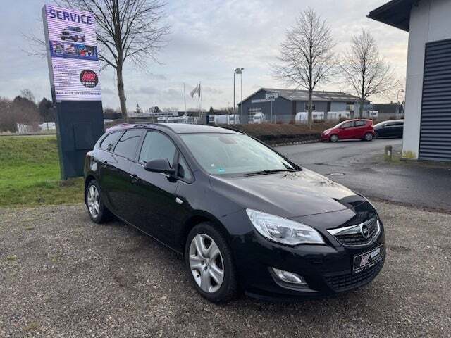 Opel Astra 1,7 CDTi 110 Enjoy Sports Tourer