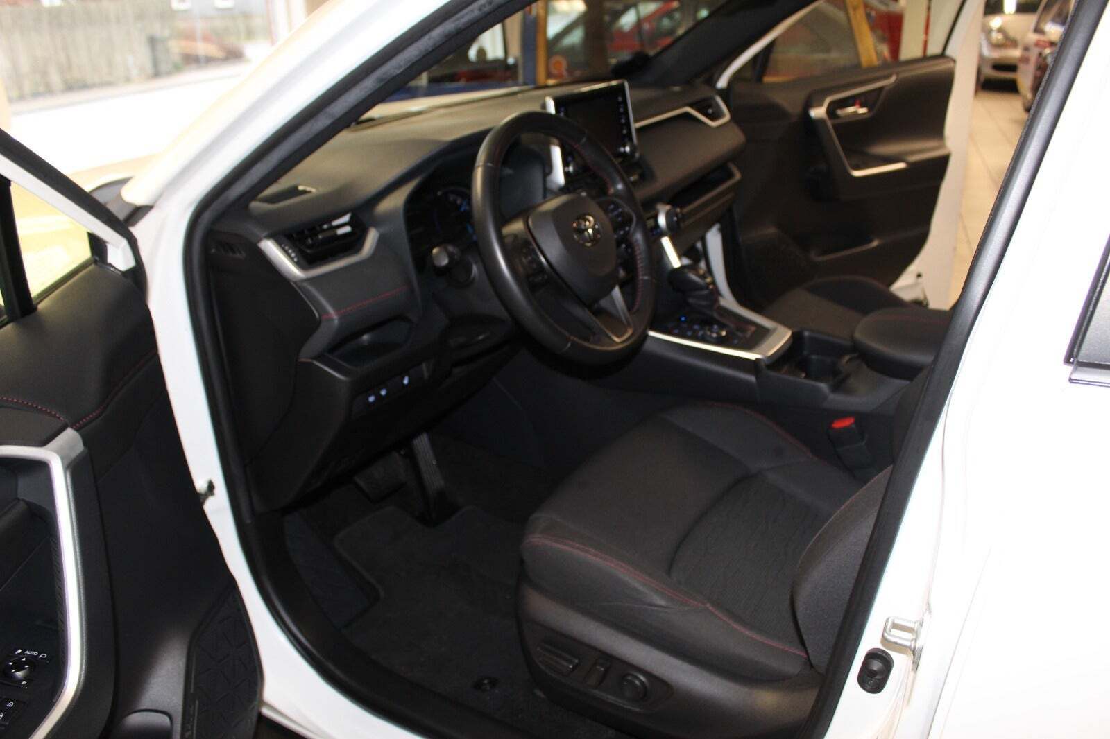 Toyota RAV4 2,5 Plug-in Hybrid H3 AWD-i