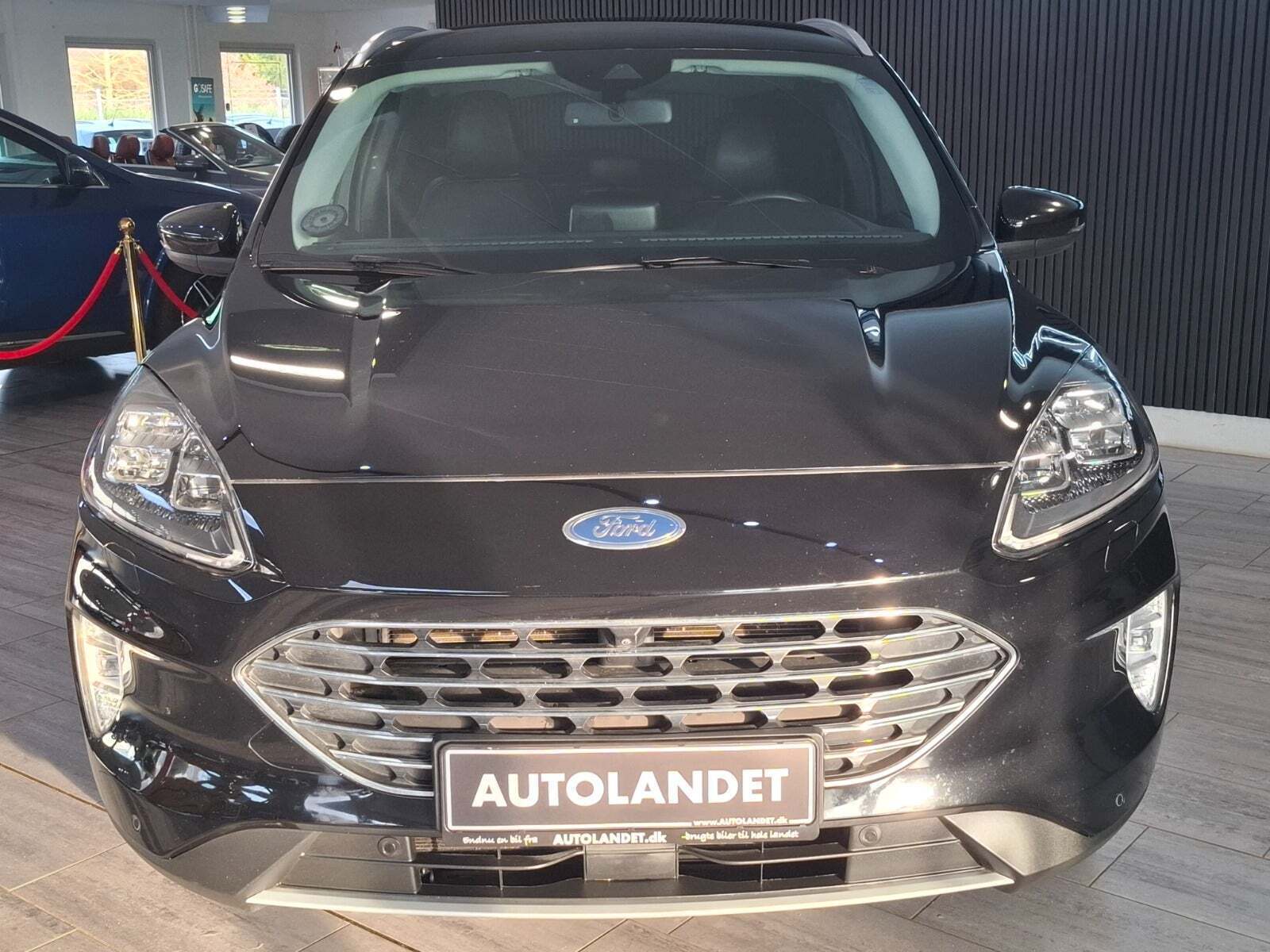 Ford Kuga 2,5 PHEV Titanium X CVT