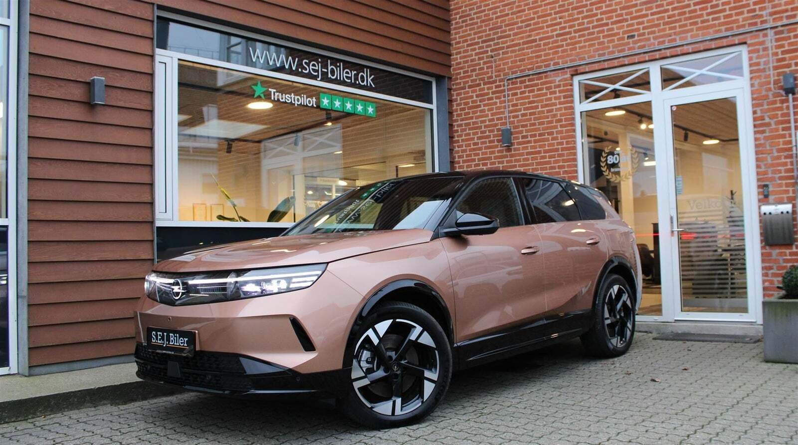 Opel Grandland-e 73 GS Sky