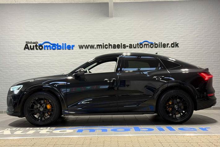 Sort Audi e-tron fra 2022