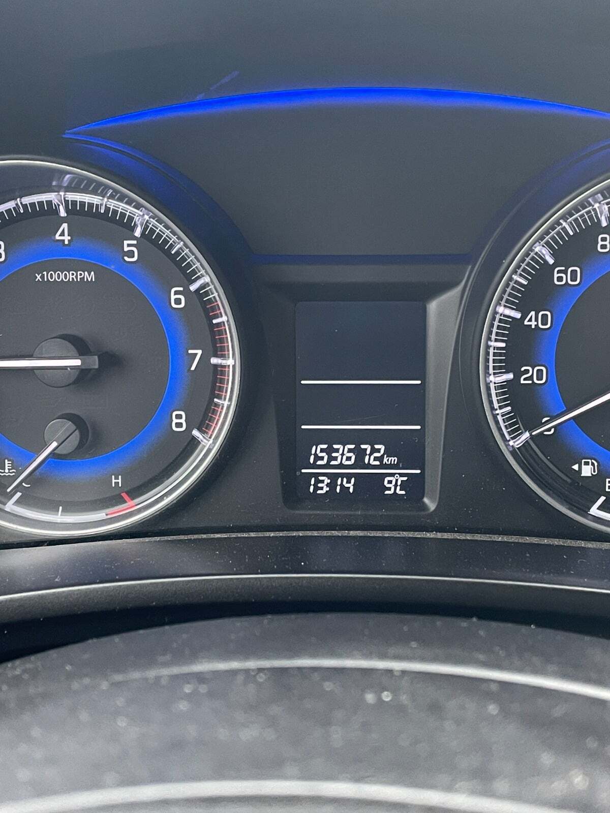 Grå Suzuki Baleno fra 2017