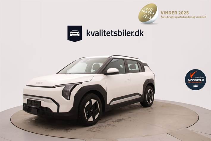 Hvid Kia EV3 fra 2025 set udefra